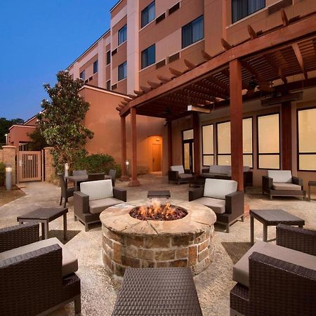 Courtyard By Marriott Tyler Hotel Buitenkant foto