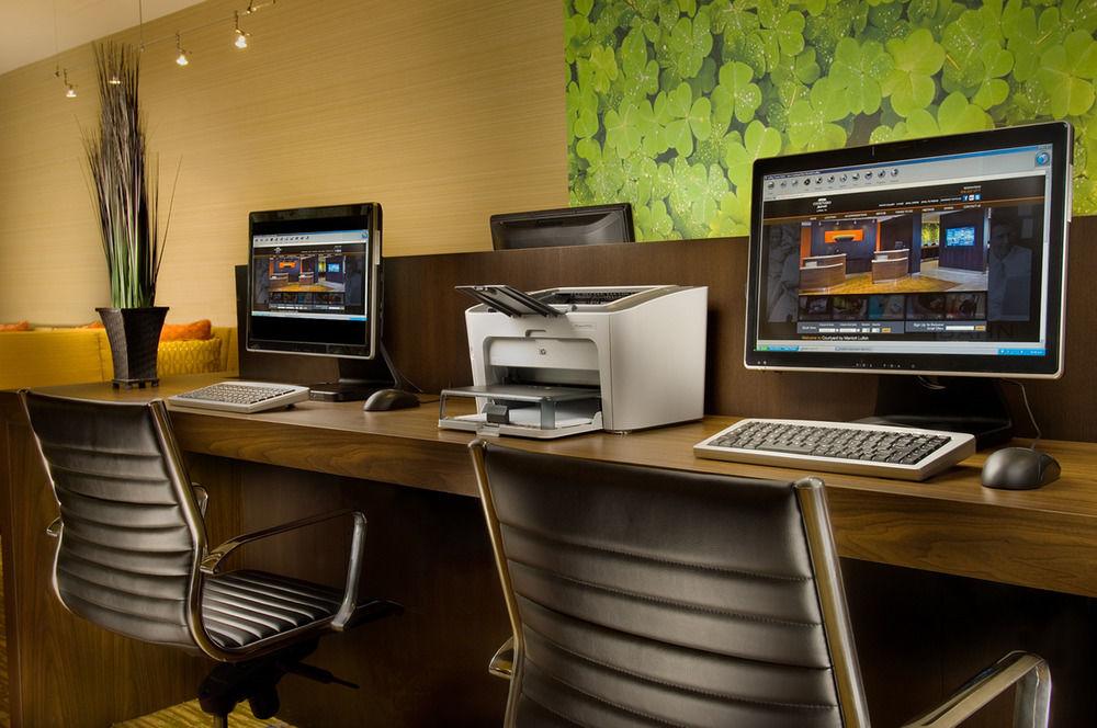 Courtyard By Marriott Tyler Hotel Buitenkant foto
