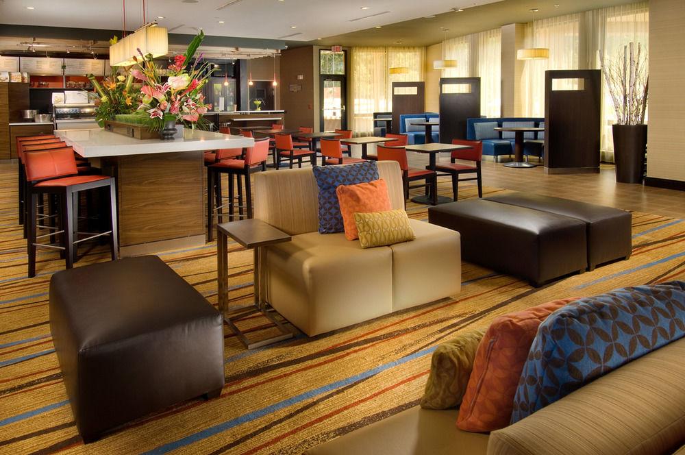 Courtyard By Marriott Tyler Hotel Buitenkant foto