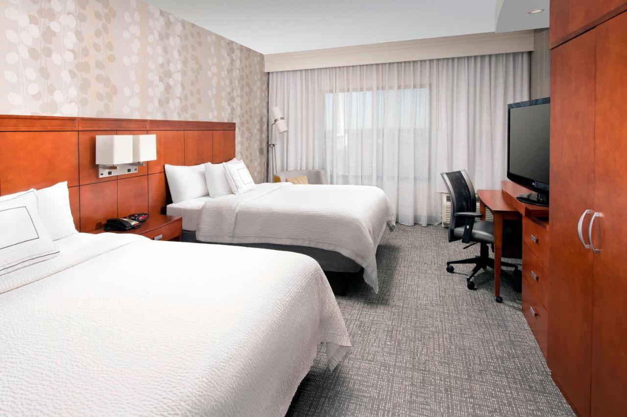 Courtyard By Marriott Tyler Hotel Buitenkant foto