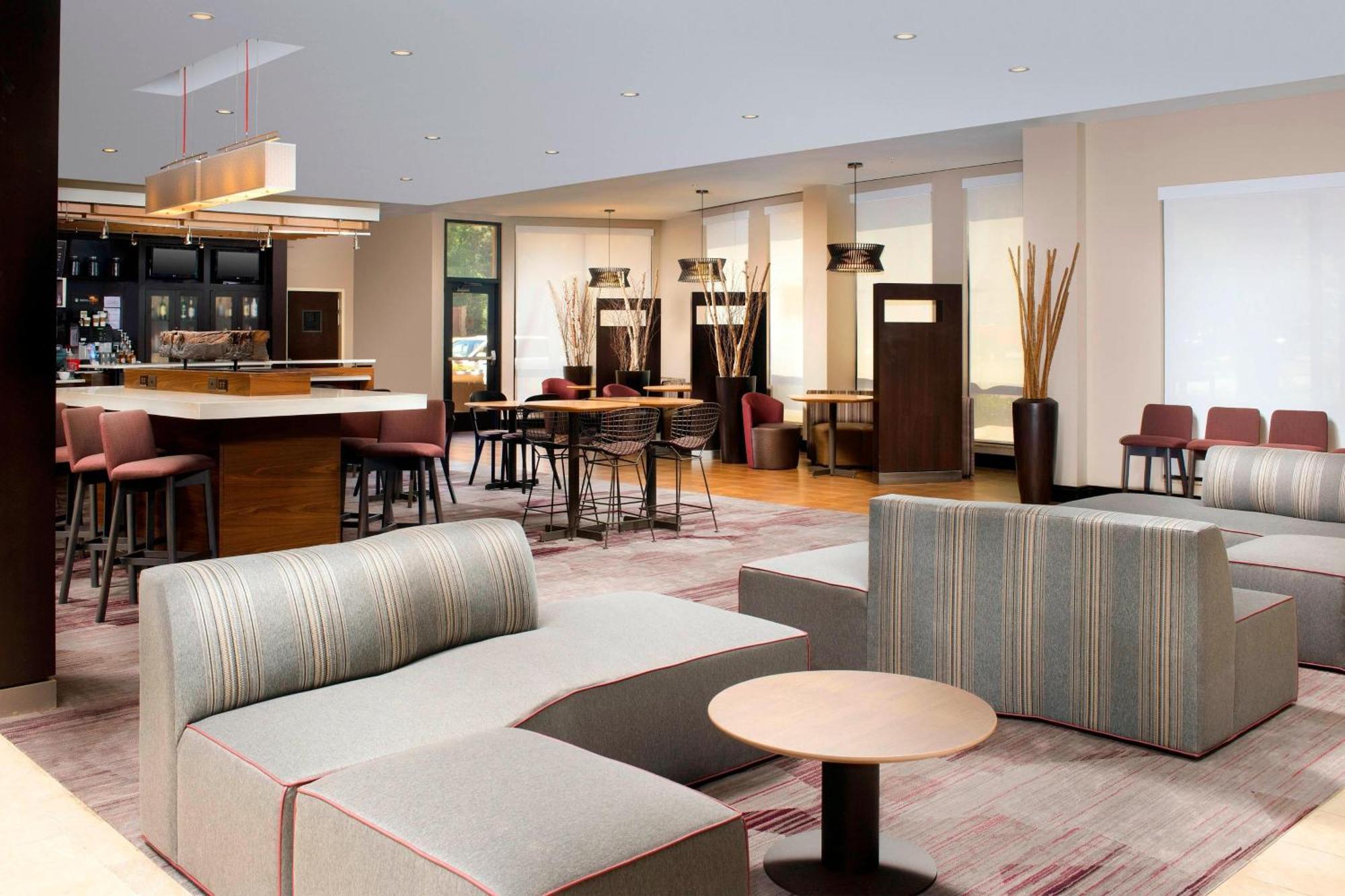 Courtyard By Marriott Tyler Hotel Buitenkant foto