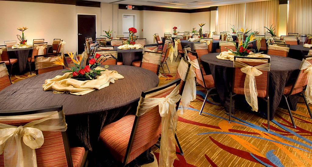 Courtyard By Marriott Tyler Hotel Buitenkant foto